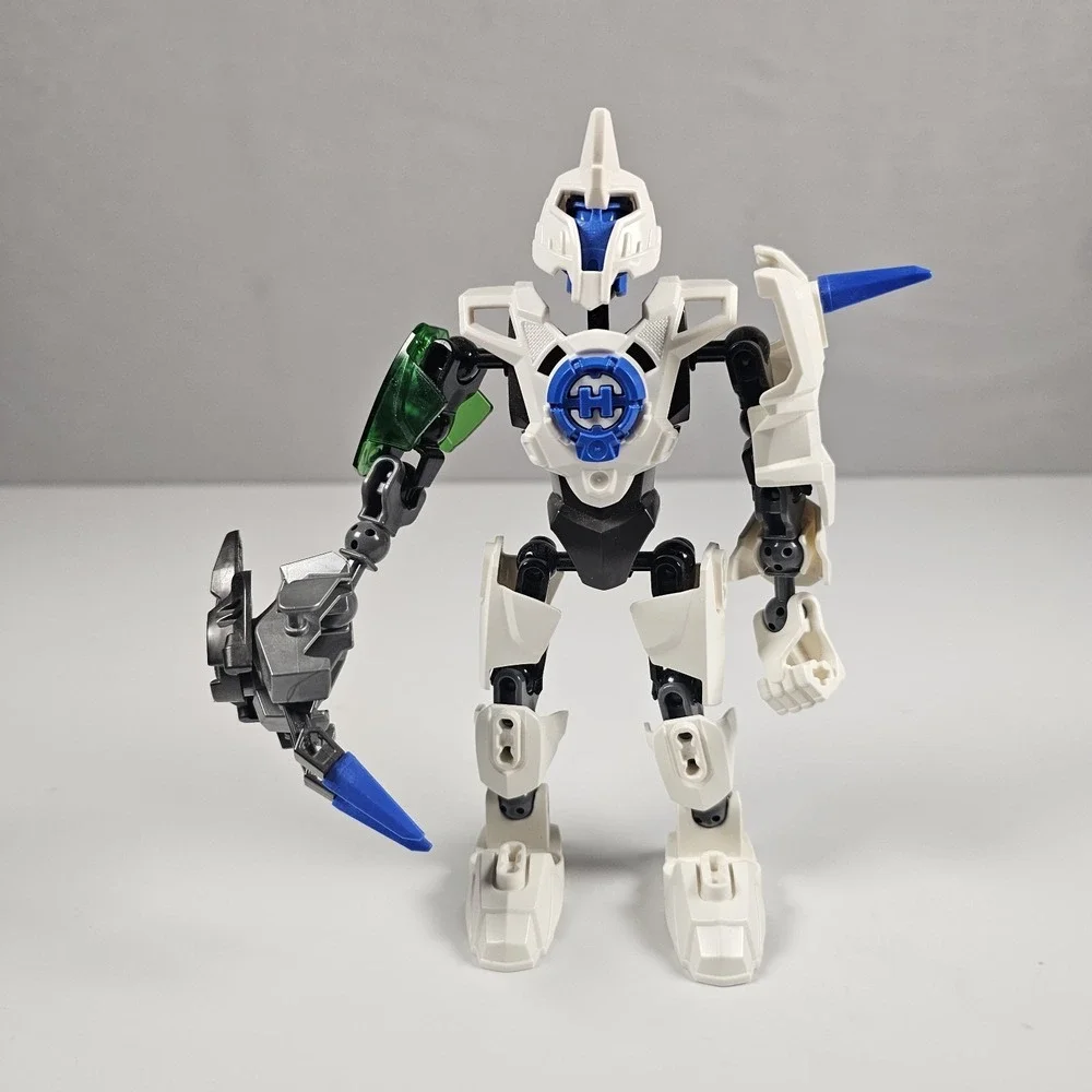 LEGO Hero Factory‎ Stormer Figure White Blue Robot Action Figure Incomplete